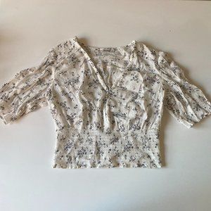 [Abercrombie] NWOT White Floral Top